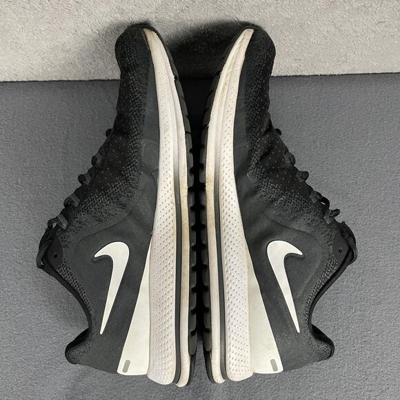 Nike Zoom Vomero 13 Shoes Mens Size 12 Black White Running Sneakers Athletic - Picture 11 of 15